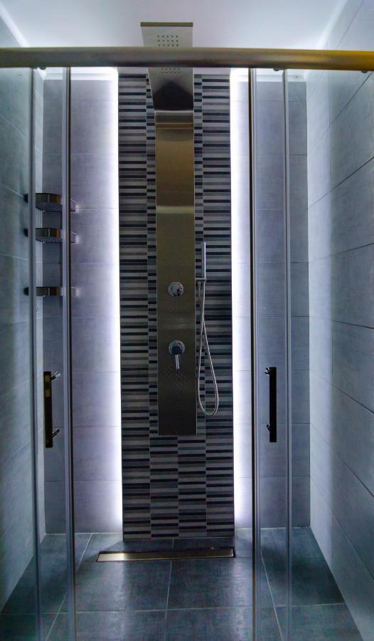 Apartman Mdb Lux Subotica Esterno foto