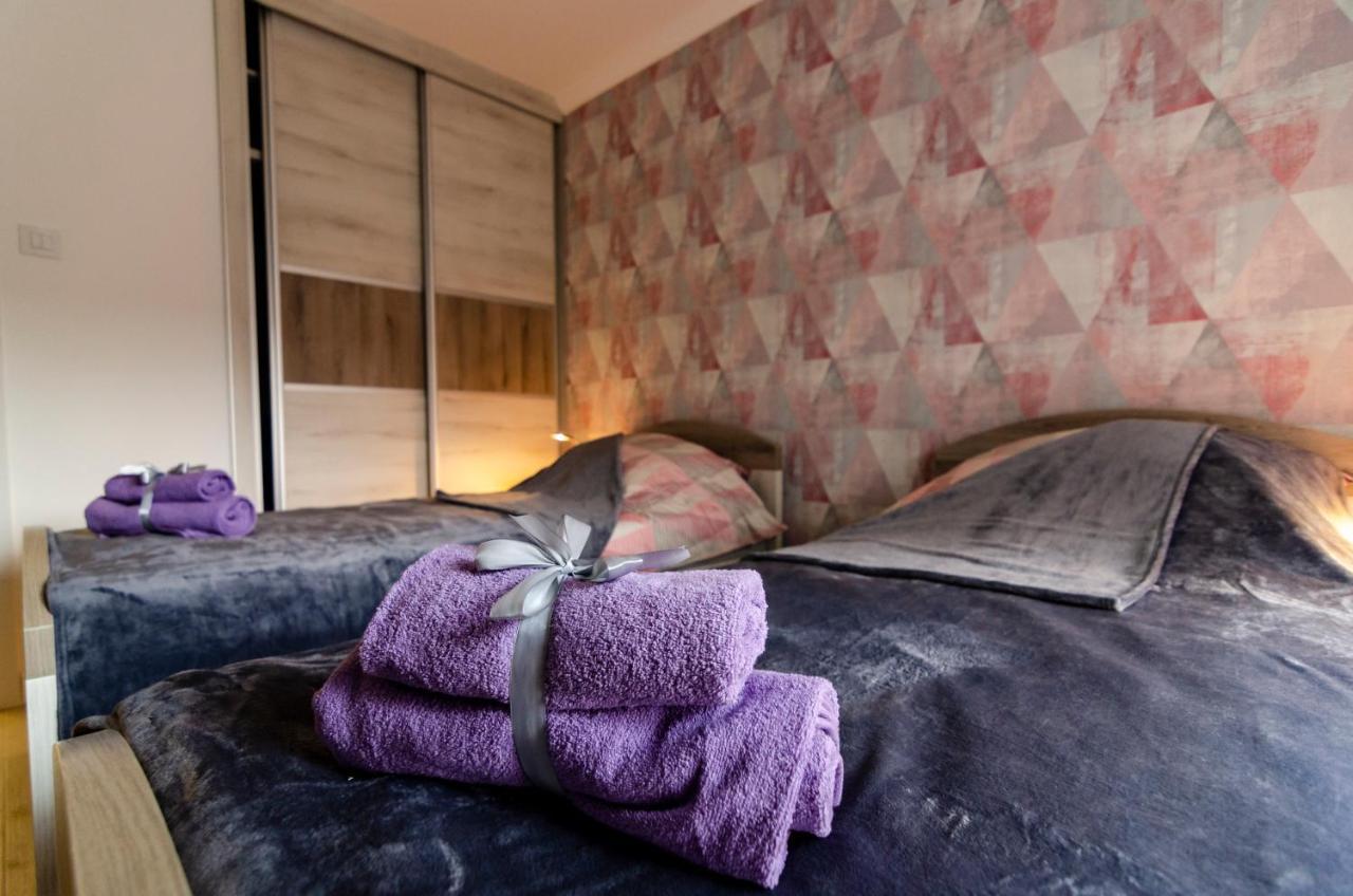 Apartman Mdb Lux Subotica Esterno foto
