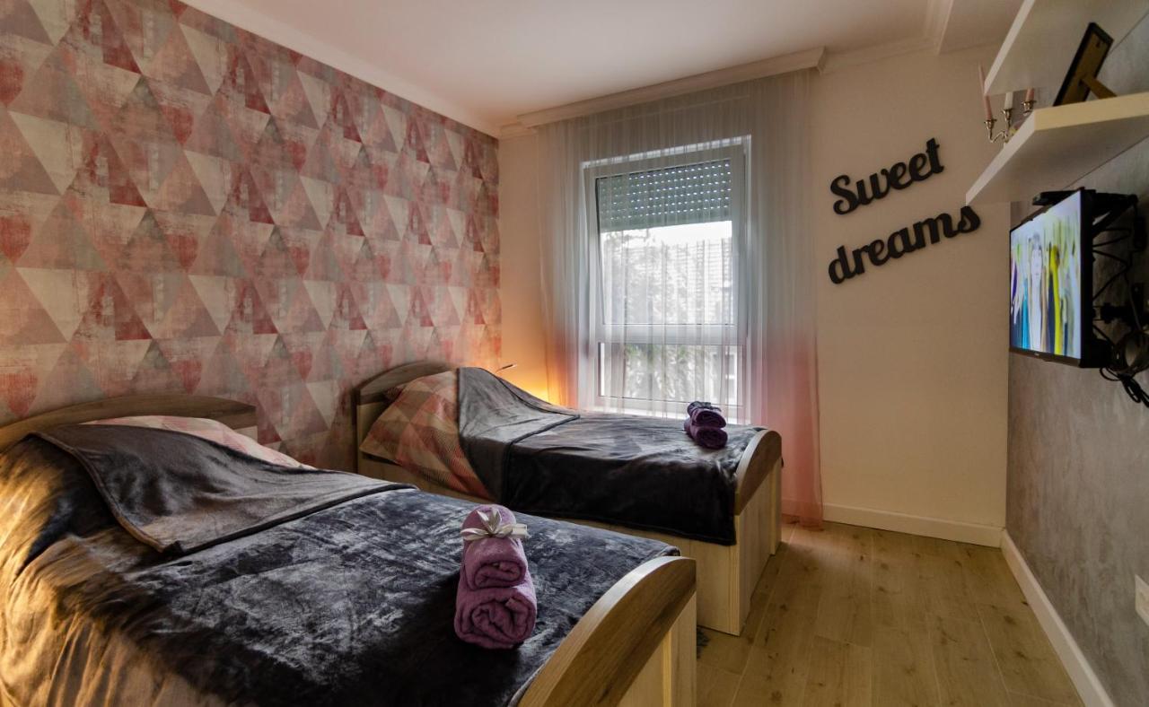 Apartman Mdb Lux Subotica Esterno foto