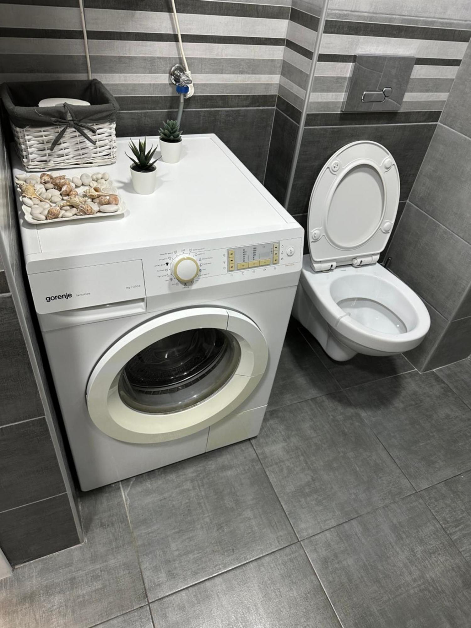 Apartman Mdb Lux Subotica Esterno foto